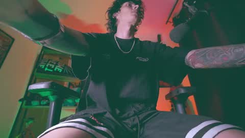     online show from 07-08-26, 12:26