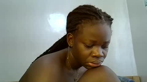 ollleina online show from 02-26-26, 05:28