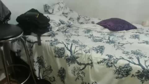 Snapshot of oly10022020 chatting on 01-08-25, 02:14 OlySantos online show from 01-08-25, 02:14