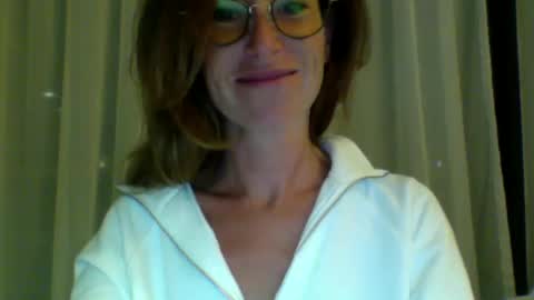 olyra11 online show from 06-30-26, 07:26