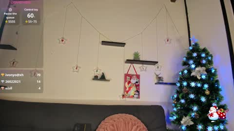 Violette online show from 12-23-24, 03:18