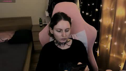 on_yxxx online show from 10-23-25, 09:13