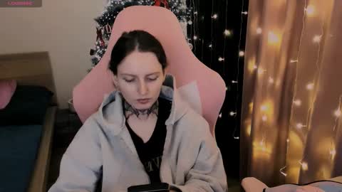 on_yxxx online show from 11-29-25, 08:01