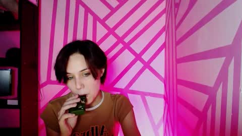 Snapshot of onaloon chatting on 02-04-26, 02:28 onaloon online show from 02-04-26, 02:28