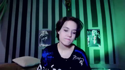 Snapshot of onaloon chatting on 02-17-26, 03:03 onaloon online show from 02-17-26, 03:03