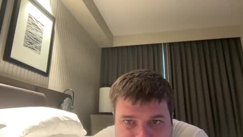 Snapshot of onceaweekview chatting on 01-15-25, 09:30 onceaweekview online show from 01-15-25, 09:30