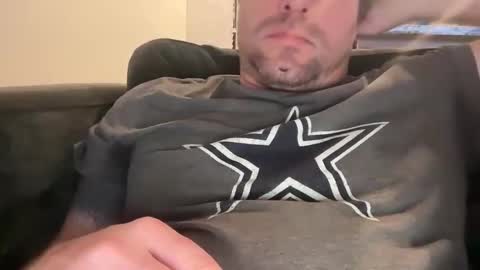 Snapshot of onceaweekview chatting on 02-05-25, 02:08 onceaweekview online show from 02-05-25, 02:08