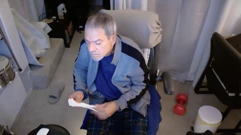 ondoko1234 online show from 11-19-25, 04:01