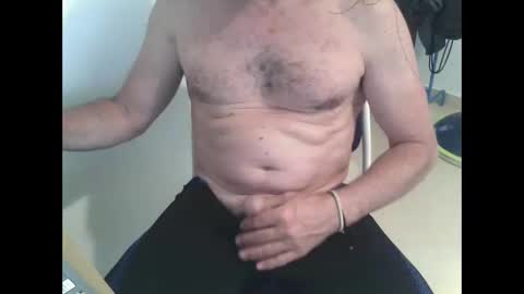 Edge online show from 04-10-26, 08:30