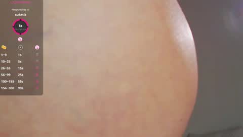 Snapshot of onehotbigass chatting on 07-25-26, 04:32 ONLINE online show from 07-25-26, 04:32