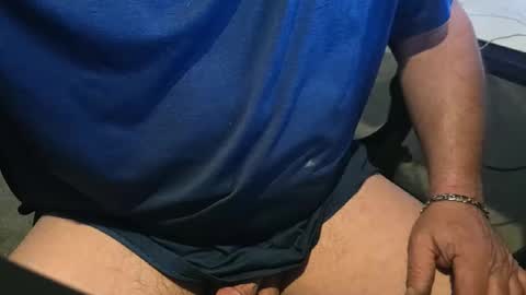Unpredictable online show from 06-04-26, 01:17