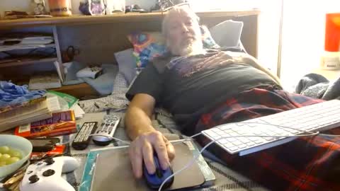 Mattu online show from 10-25-25, 03:47