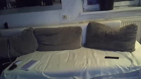 Snapshot of onepussycock chatting on 09-09-25, 02:00 .....mICha..... online show from 09-09-25, 02:00