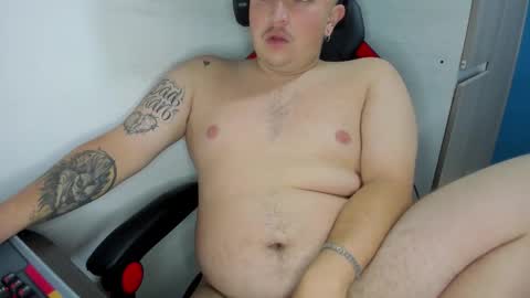 Snapshot of onewhiteboichub chatting on 02-20-26, 12:16 Andres INDEPENDENT MODEL online show from 02-20-26, 12:16