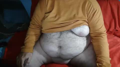 Snapshot of onkelgrau65 chatting on 09-21-25, 04:14 onkelgrau65 online show from 09-21-25, 04:14