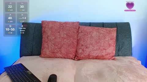 onlily online show from 04-09-26, 04:23