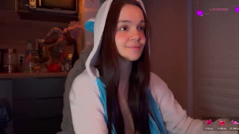 May  I am your cute succubus  online show from 11-12-25, 09:14