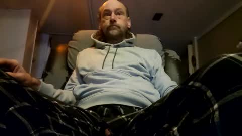 Snapshot of only01love chatting on 01-12-25, 03:25 only01love online show from 01-12-25, 03:25