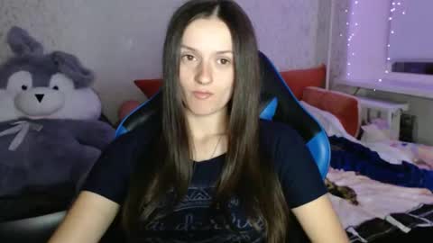 Amalia online show from 10-26-25, 06:58