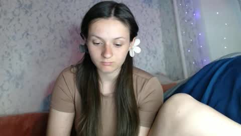Amalia online show from 05-14-26, 06:15