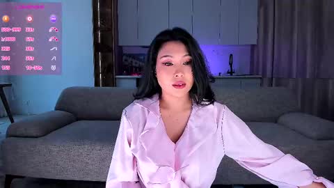 Amelia online show from 02-24-25, 06:38