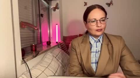 The cutest model on this site online show from 06-11-26, 01:20