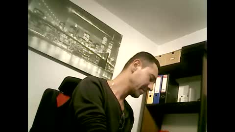 Snapshot of onlyprivate_m35 chatting on 11-26-25, 04:30 onlyprivate m35 online show from 11-26-25, 04:30