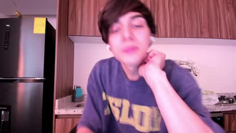 Snapshot of onlysergio chatting on 04-12-26, 12:15 Sergio online show from 04-12-26, 12:15