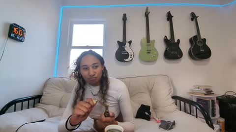 Duo online show from 12-30-24, 12:00