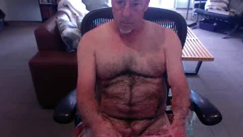 onmike44 online show from 06-01-26, 05:47