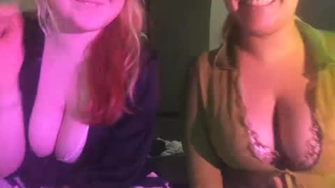 Snapshot of onyxeffy chatting on 01-09-25, 09:16 Effy Onyx online show from 01-09-25, 09:16