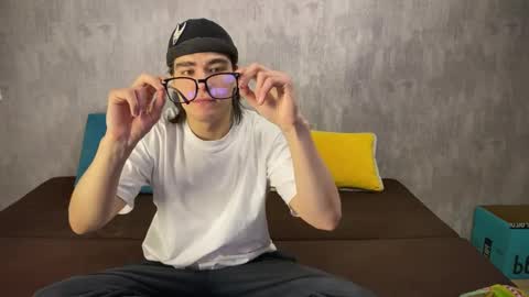 Snapshot of oofcblesssexx chatting on 12-12-24, 10:45 bless god online show from 12-12-24, 10:45