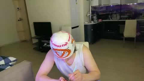 Snapshot of oofcblesssexx chatting on 12-26-24, 09:04 bless god online show from 12-26-24, 09:04