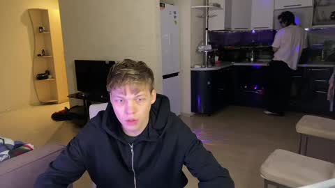 Snapshot of oofcblesssexx chatting on 12-29-24, 03:33 bless god online show from 12-29-24, 03:33