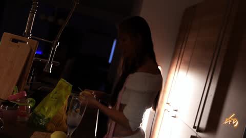 Eva online show from 01-20-25, 07:14