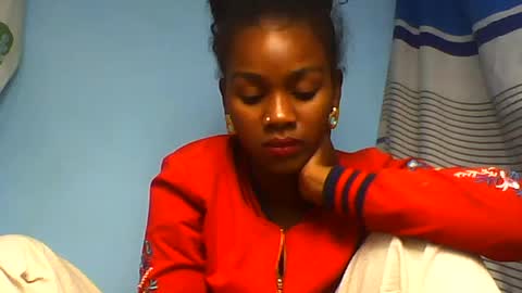 oooorazanasoa online show from 07-01-26, 07:24