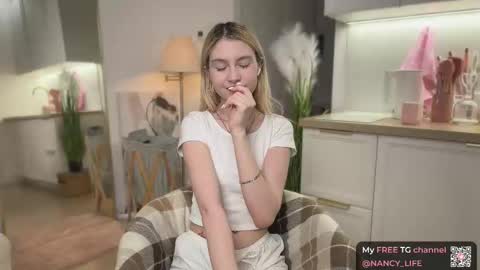 Snapshot of oops_my_english chatting on 02-05-26, 07:40 Nancy online show from 02-05-26, 07:40