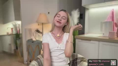 Snapshot of oops_my_english chatting on 02-07-26, 07:50 Nancy online show from 02-07-26, 07:50