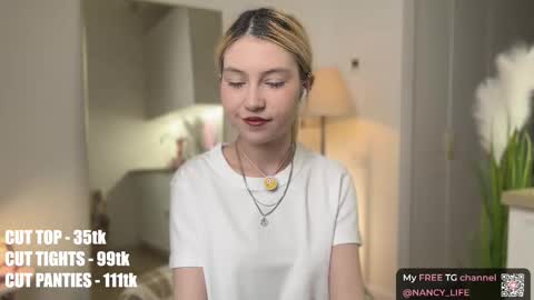 Snapshot of oops_my_english chatting on 02-08-26, 07:39 Nancy online show from 02-08-26, 07:39