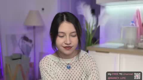 Snapshot of oops_my_english chatting on 02-18-26, 08:05 Nancy online show from 02-18-26, 08:05