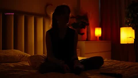 oopssocute online show from 02-11-26, 10:20