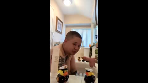 Snapshot of oorah1775 chatting on 05-06-26, 06:02 oorah1775 online show from 05-06-26, 06:02