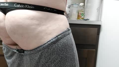 Snapshot of opalockajoe chatting on 02-08-25, 12:50 TsJojo online show from 02-08-25, 12:50