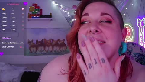 Opal online show from 01-10-25, 01:09