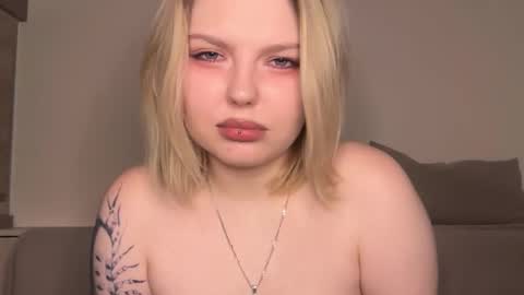 Ophelia online show from 02-08-26, 09:18