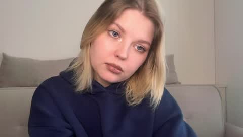 Ophelia online show from 04-03-26, 04:43