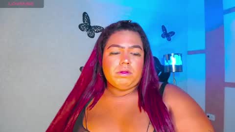 Snapshot of opraxbell chatting on 05-17-26, 02:20 OpraxBell online show from 05-17-26, 02:20