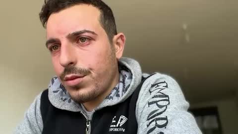 Snapshot of or690 chatting on 01-05-25, 08:22 or online show from 01-05-25, 08:22