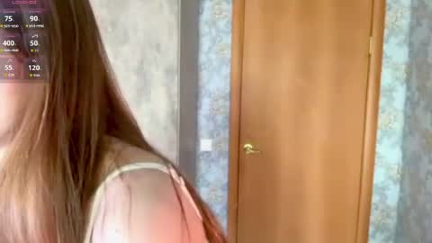 Snapshot of orethaellifritz chatting on 07-07-26, 07:23 Yesenia online show from 07-07-26, 07:23