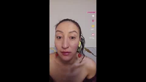 oriana_111 online show from 05-24-26, 03:50